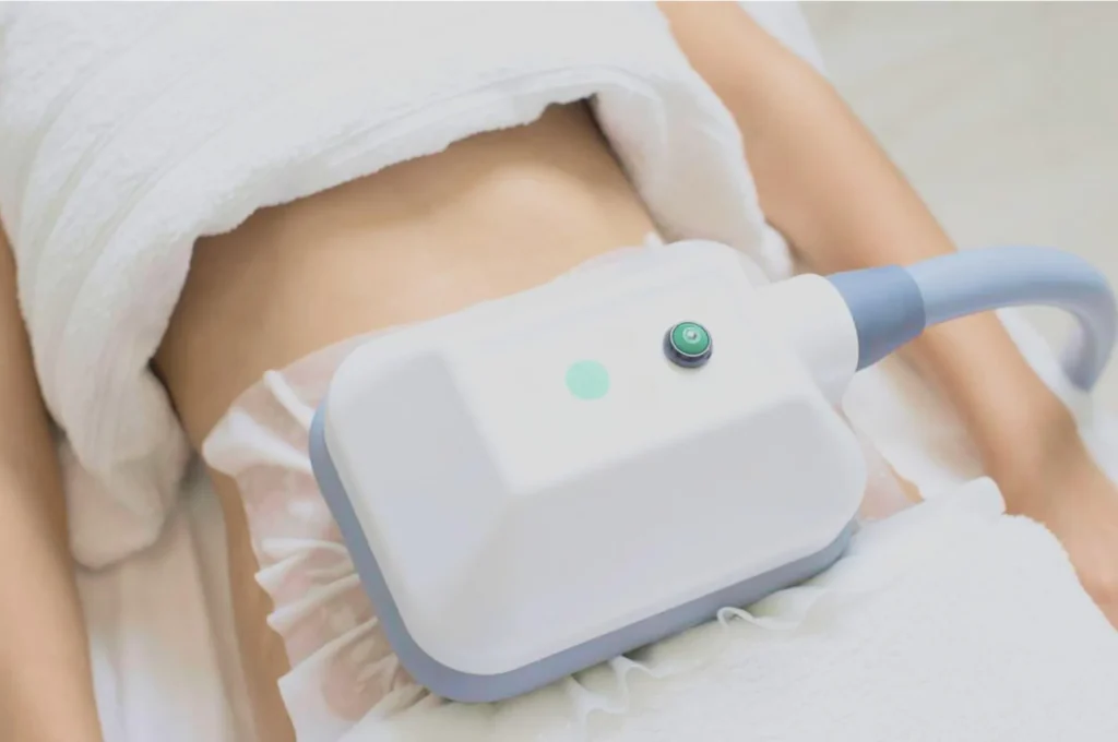 How Fat Freezing and HIFU Work Together? 3 advantages to combining Fat Freezing and HIFU Loughborough